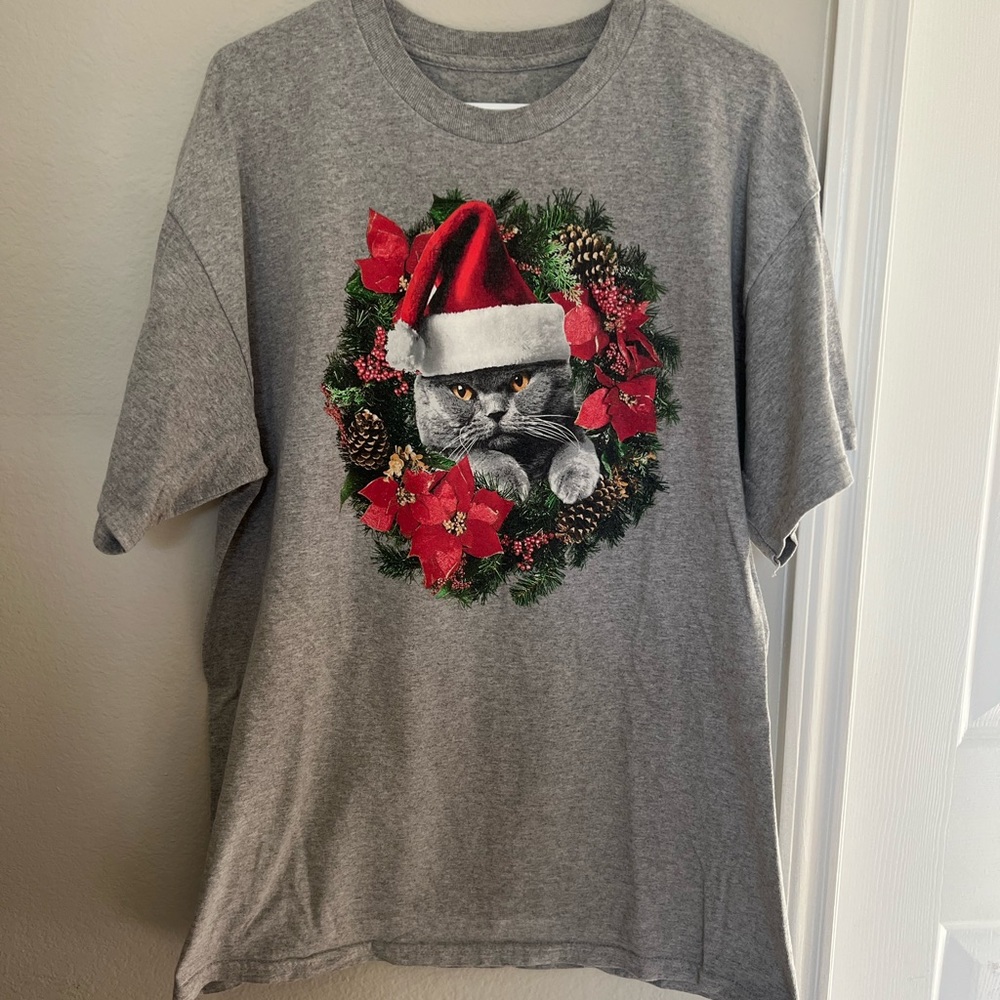 Christmas Cat T-shirt
